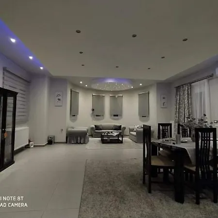 Athinas House *