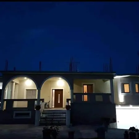 Διαμέρισμα Athinas House *